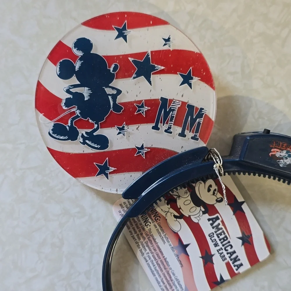 Disney‎ Parks Americana Mickey Light Up Ears Glow Headband USA Ages 3+